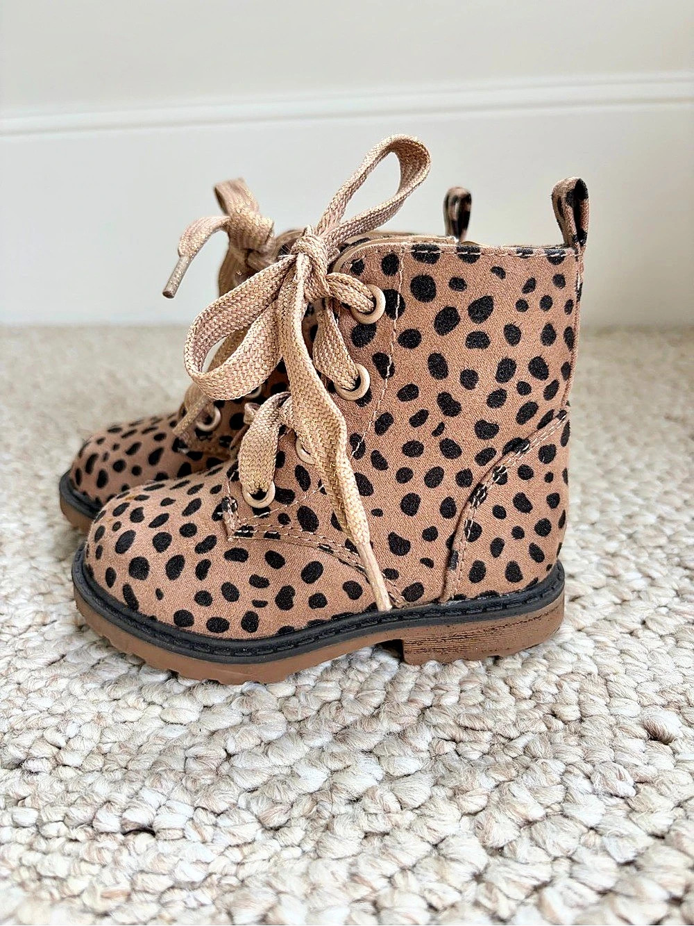 Cat & Jack Giovanna Boots Girls US 5 Leopard Boots Like New